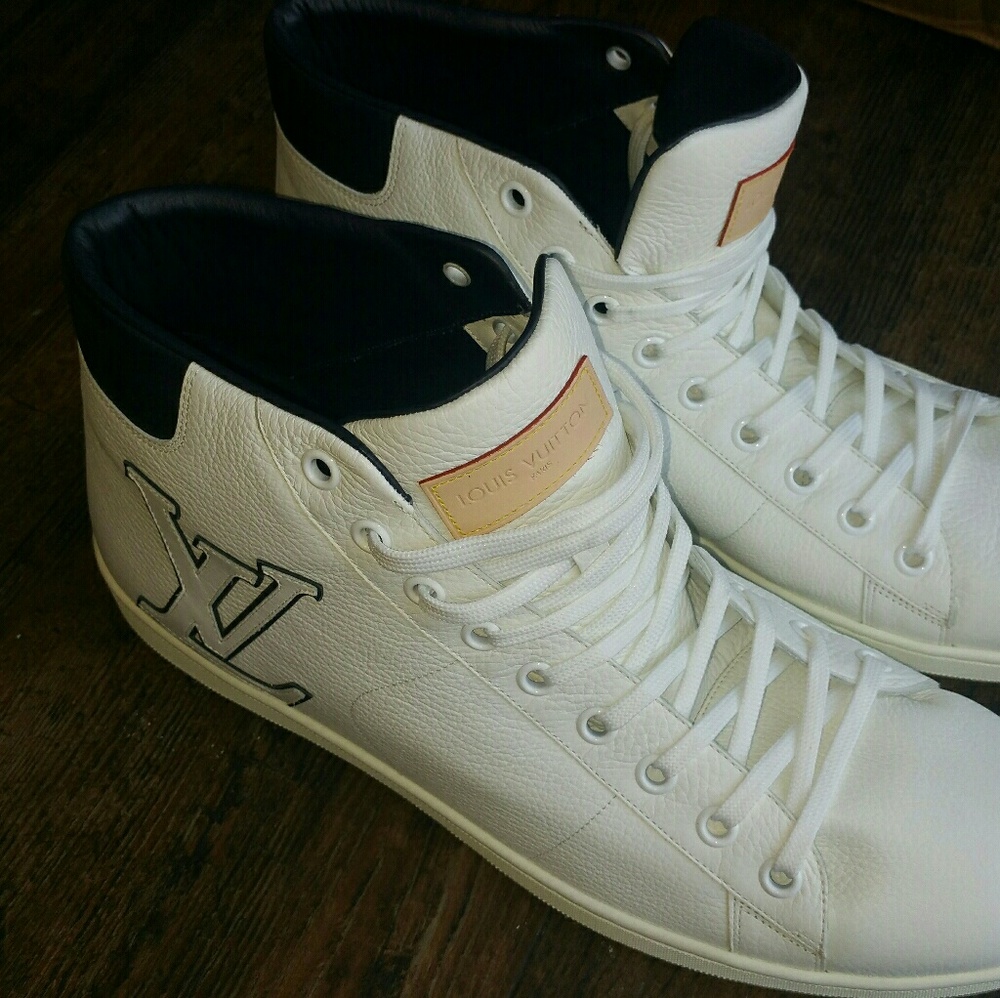 Louis Vuitton sneakers shoes